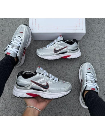 NIKE SR