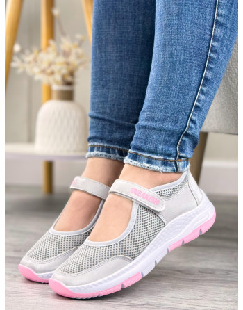 MAFALDA SKECHERS N3